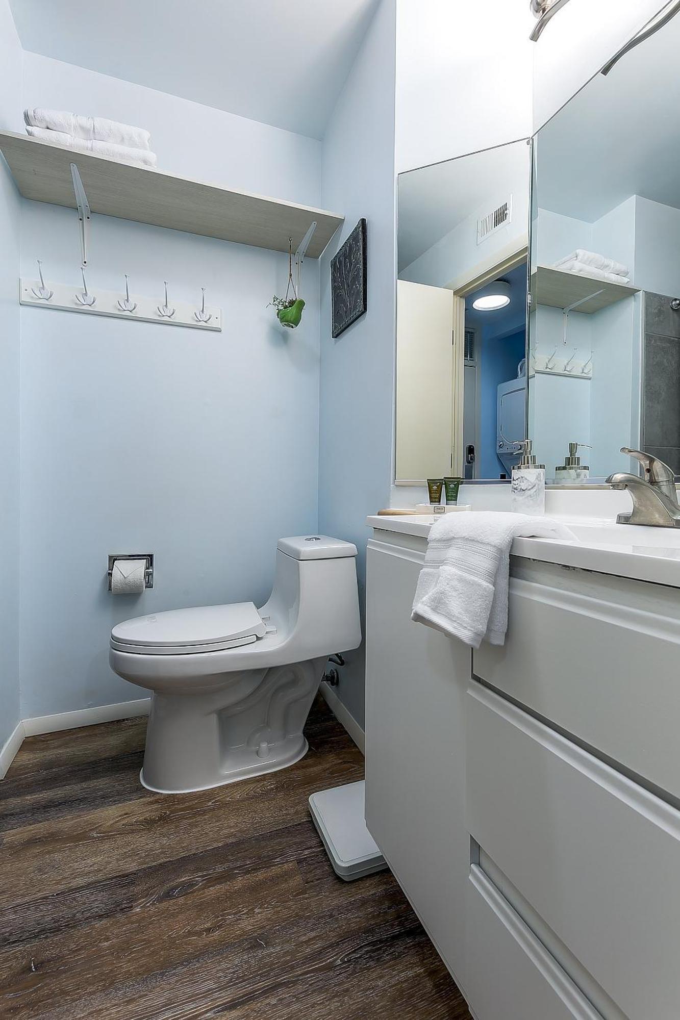 Beautiful Lake View Studio Condo At The Shores مدينة ترافيرز المظهر الخارجي الصورة